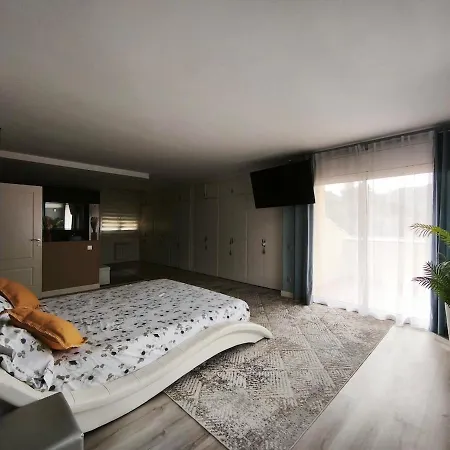 Luxury In - Mountain Views, Pool, Close To Barcelona And The