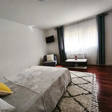 Luxury In - Mountain Views, Pool, Close To Barcelona And The Villa Vallromanes